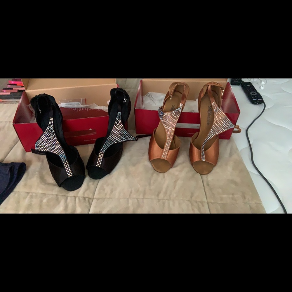 Latín ballroom dance shoes